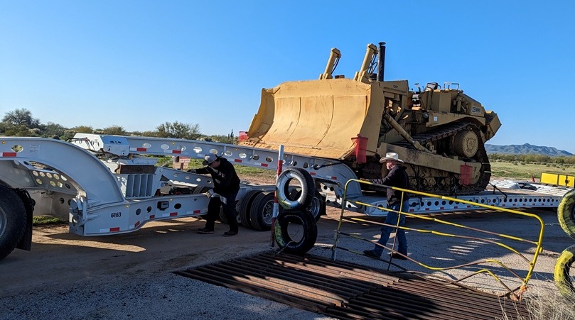 1983 Caterpillar D8 dozer for sale rebuilt transmission excellent condition